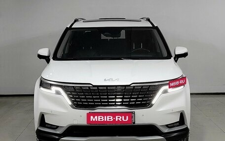 KIA Carnival, 2022 год, 4 245 000 рублей, 2 фотография