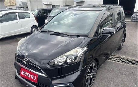 Toyota Sienta II, 2017 год, 1 165 000 рублей, 4 фотография