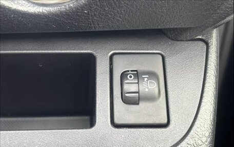 Toyota Sienta II, 2017 год, 1 165 000 рублей, 21 фотография