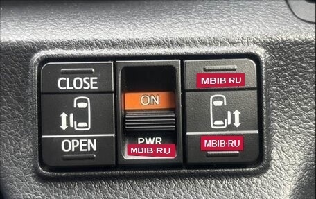 Toyota Sienta II, 2017 год, 1 165 000 рублей, 14 фотография