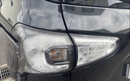 Toyota Sienta II, 2017 год, 1 165 000 рублей, 25 фотография