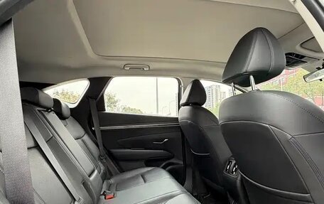 Hyundai Tucson, 2022 год, 2 650 000 рублей, 17 фотография