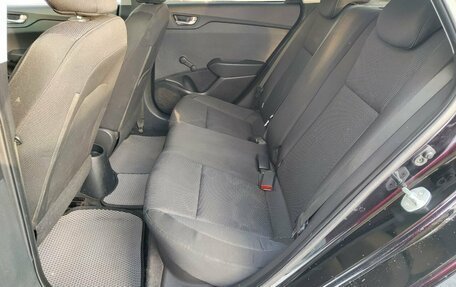 Hyundai Solaris II рестайлинг, 2017 год, 1 281 500 рублей, 17 фотография