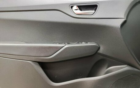 Hyundai Solaris II рестайлинг, 2021 год, 1 415 671 рублей, 6 фотография