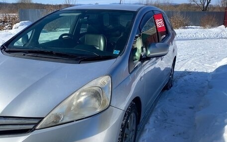 Honda Fit Shuttle I рестайлинг, 2013 год, 800 000 рублей, 1 фотография