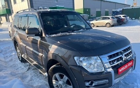 Mitsubishi Pajero IV, 2015 год, 2 200 000 рублей, 1 фотография