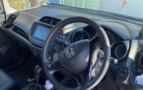 Honda Fit Shuttle I рестайлинг, 2013 год, 800 000 рублей, 6 фотография
