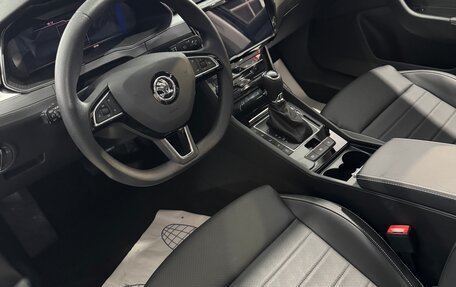 Skoda Superb III рестайлинг, 2025 год, 3 180 000 рублей, 6 фотография