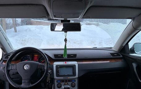 Volkswagen Passat B6, 2006 год, 550 000 рублей, 7 фотография