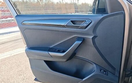 Volkswagen T-Roc I, 2022 год, 1 900 000 рублей, 11 фотография