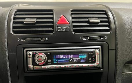 Volkswagen Golf V, 2007 год, 680 000 рублей, 21 фотография