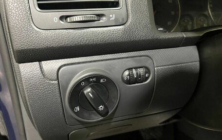 Volkswagen Golf V, 2007 год, 680 000 рублей, 24 фотография