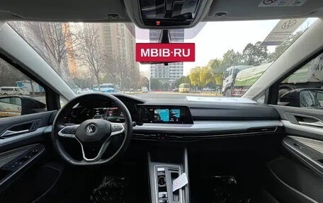 Volkswagen Golf VIII, 2022 год, 1 670 007 рублей, 7 фотография