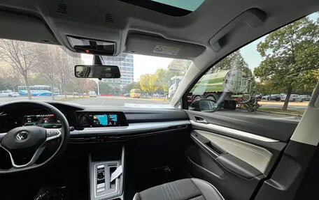 Volkswagen Golf VIII, 2022 год, 1 670 007 рублей, 16 фотография