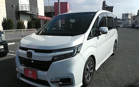 Honda Stepwgn IV, 2017 год, 1 790 000 рублей, 9 фотография