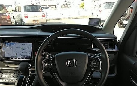 Honda Stepwgn IV, 2017 год, 1 790 000 рублей, 19 фотография