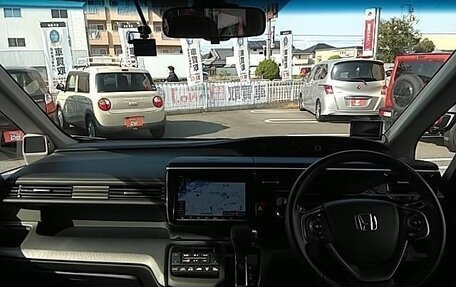 Honda Stepwgn IV, 2017 год, 1 790 000 рублей, 25 фотография