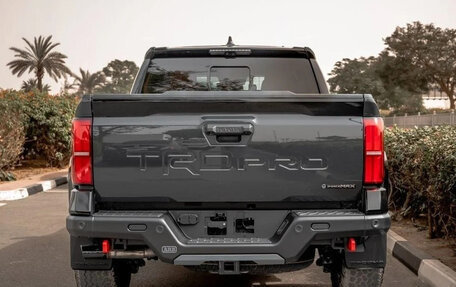 Toyota Tacoma, 2025 год, 10 050 000 рублей, 2 фотография