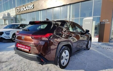 Lexus UX I, 2019 год, 2 570 000 рублей, 17 фотография