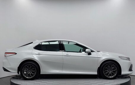 Toyota Camry, 2021 год, 3 349 000 рублей, 4 фотография