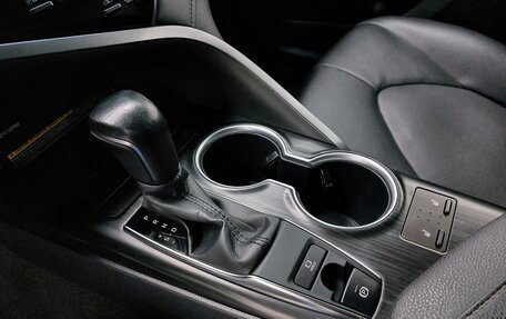 Toyota Camry, 2021 год, 3 349 000 рублей, 14 фотография