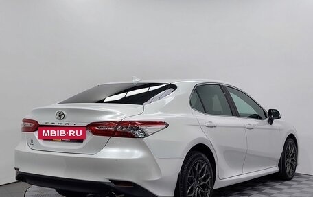 Toyota Camry, 2021 год, 3 349 000 рублей, 5 фотография