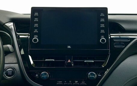 Toyota Camry, 2021 год, 3 349 000 рублей, 13 фотография