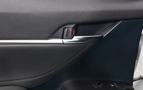 Toyota Camry, 2021 год, 3 349 000 рублей, 20 фотография