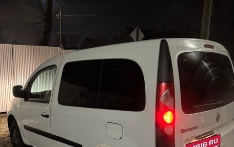 Renault Kangoo II рестайлинг, 2010 год, 670 000 рублей, 7 фотография