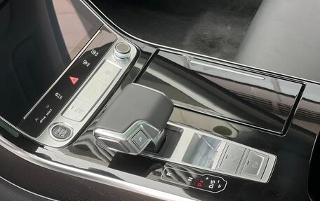 Audi A8, 2025 год, 10 700 000 рублей, 12 фотография