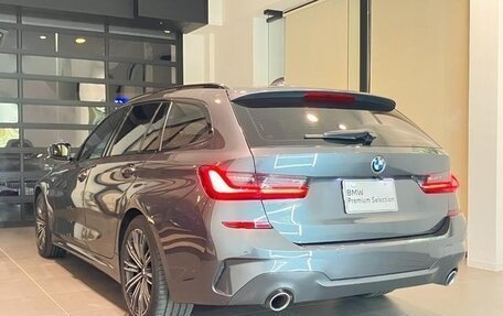 BMW 3 серия, 2021 год, 2 440 000 рублей, 8 фотография