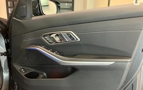 BMW 3 серия, 2021 год, 2 440 000 рублей, 29 фотография