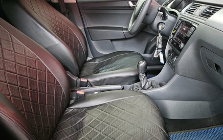 Skoda Rapid I, 2018 год, 999 000 рублей, 12 фотография