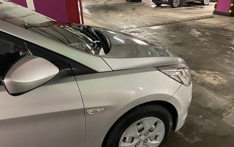 Hyundai Solaris II рестайлинг, 2015 год, 913 000 рублей, 6 фотография