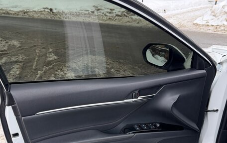 Toyota Camry, 2018 год, 2 200 000 рублей, 10 фотография