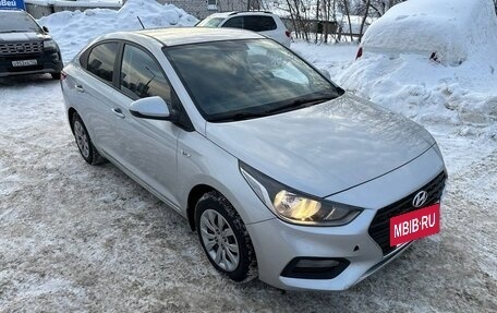 Hyundai Solaris II рестайлинг, 2019 год, 1 190 000 рублей, 5 фотография