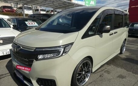 Honda Stepwgn IV, 2017 год, 1 711 000 рублей, 8 фотография