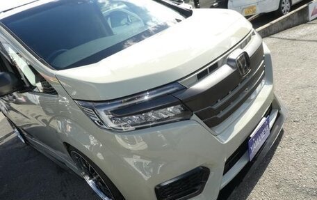 Honda Stepwgn IV, 2017 год, 1 711 000 рублей, 15 фотография