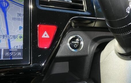 Honda Stepwgn IV, 2017 год, 1 711 000 рублей, 23 фотография