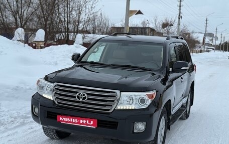 Toyota Land Cruiser 200, 2012 год, 3 290 000 рублей, 2 фотография