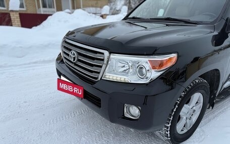 Toyota Land Cruiser 200, 2012 год, 3 290 000 рублей, 8 фотография