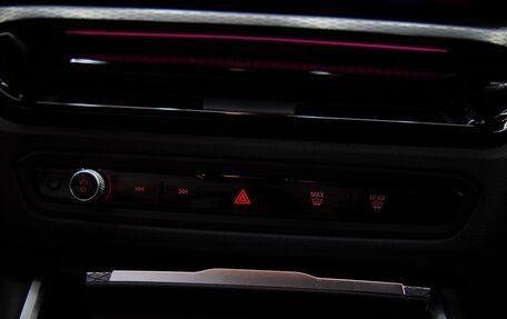 BMW 3 серия, 2025 год, 8 270 000 рублей, 13 фотография