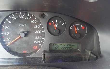 Nissan Almera, 2002 год, 300 000 рублей, 8 фотография