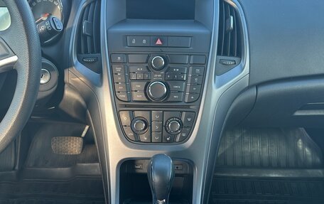 Opel Astra J, 2013 год, 890 000 рублей, 22 фотография