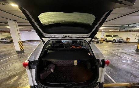 Toyota RAV4, 2021 год, 3 550 000 рублей, 9 фотография