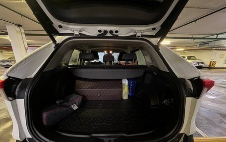 Toyota RAV4, 2021 год, 3 550 000 рублей, 11 фотография