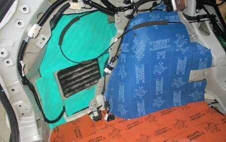 Toyota RAV4, 2021 год, 3 550 000 рублей, 17 фотография