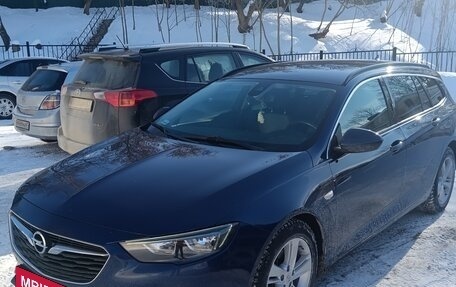 Opel Insignia II рестайлинг, 2019 год, 1 950 000 рублей, 4 фотография