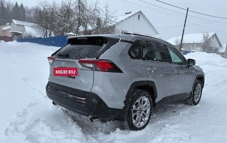 Toyota RAV4, 2020 год, 3 300 000 рублей, 4 фотография