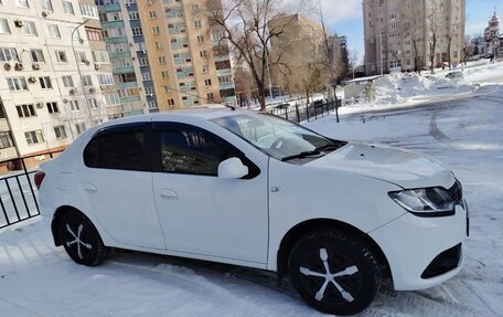Renault Logan II, 2017 год, 469 000 рублей, 5 фотография